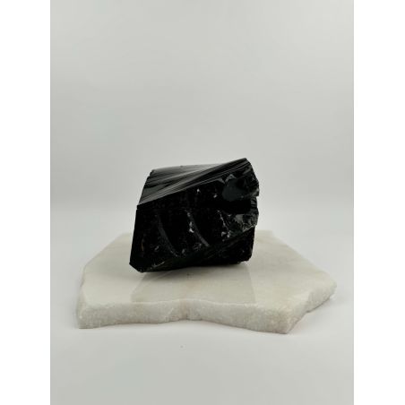 Obsidián surový 3.